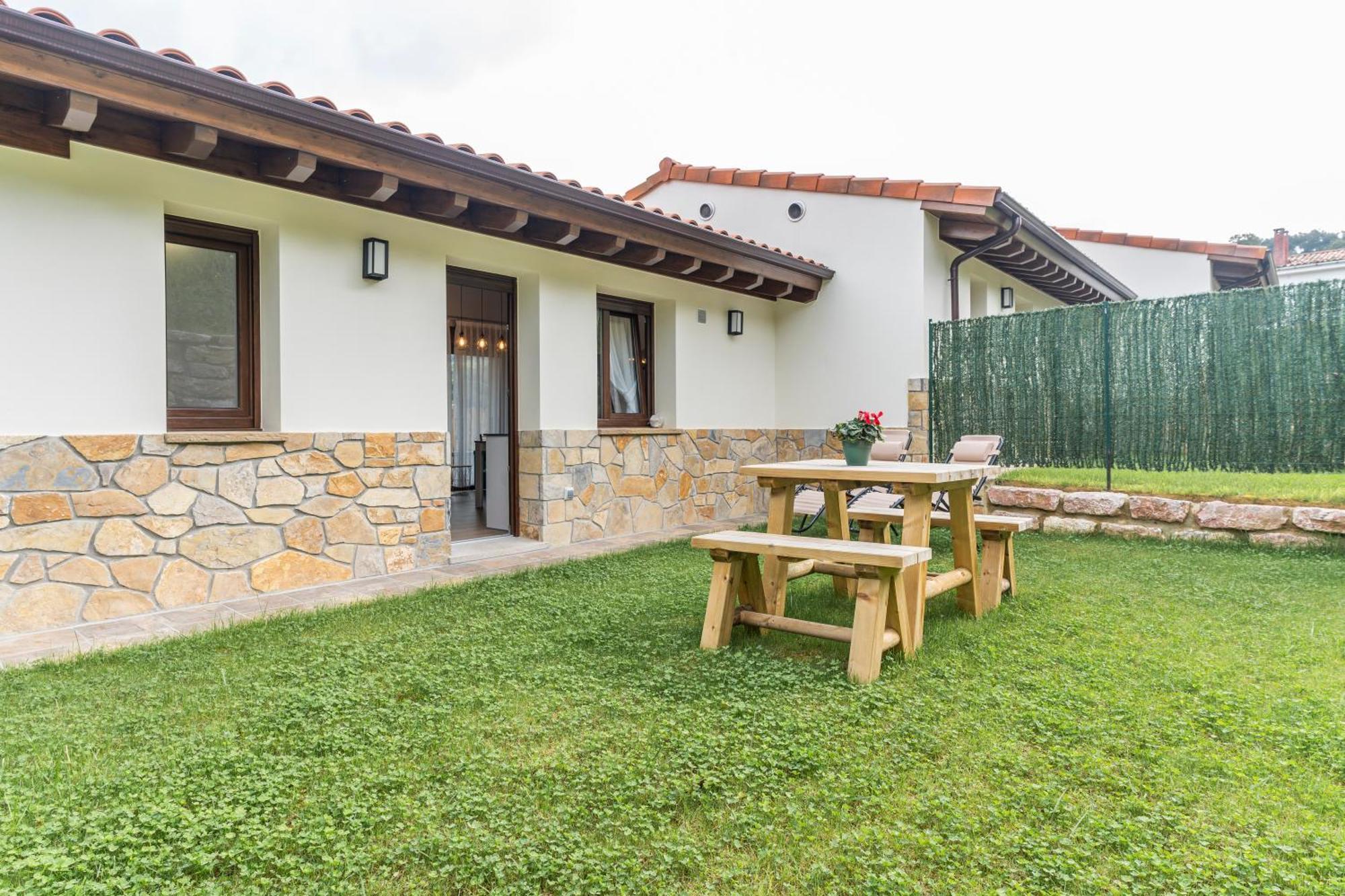 Apartamentos Cuetumerin Onís 外观 照片